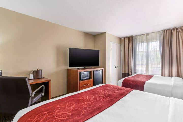 Room 8 of 29
