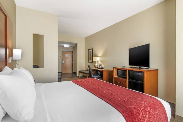 Room 5 of 29