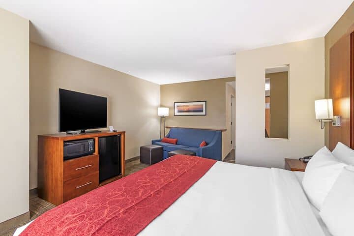 Room 11 of 29
